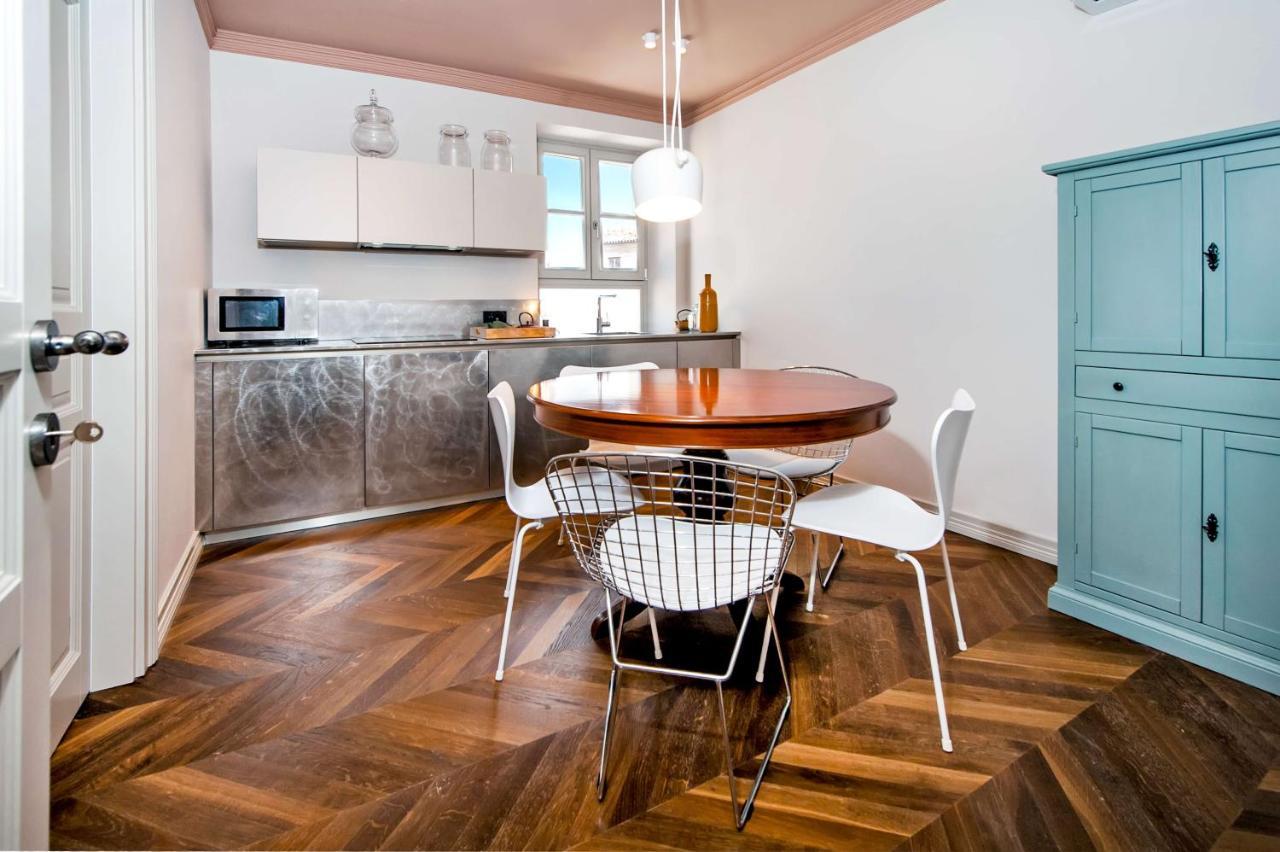 Campitelli Design Apartment Rovinj Luaran gambar